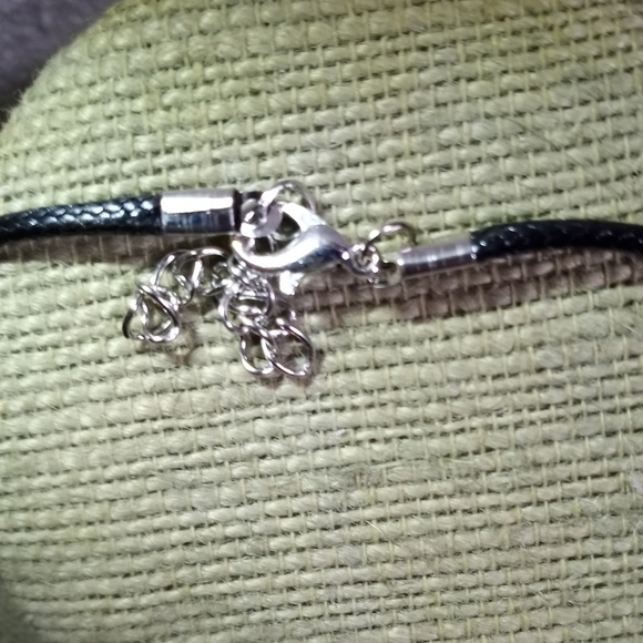 Long dangle rhinestone pendant on black cord necklace - Picture 3 of 5